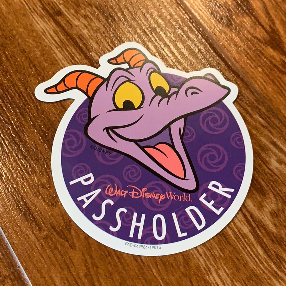 Disney PASSHOLDER exclusive Figment magnet NEW
